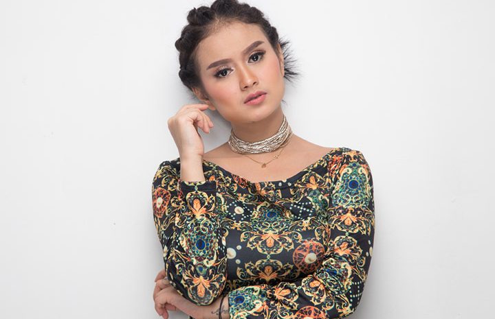 Sella Selly 2TikTok, Deg-degan Menanti Video Klip Trayen