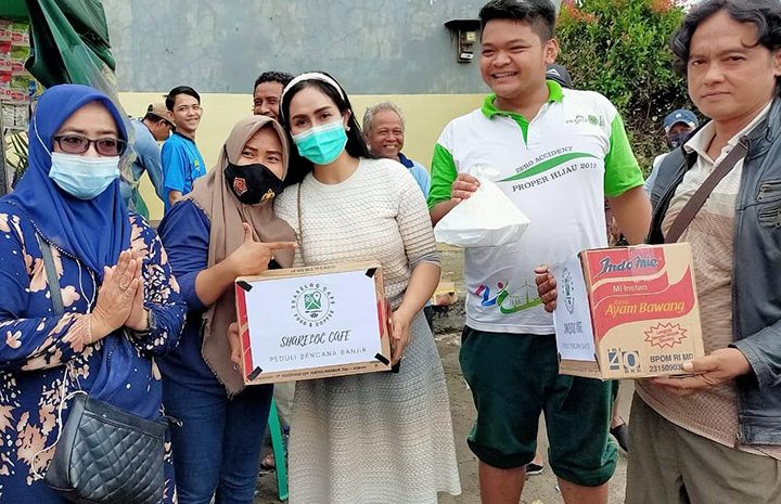  Kampung Halaman Kebanjiran, Ratu Meta Turun Tangan Kasih Bantuan