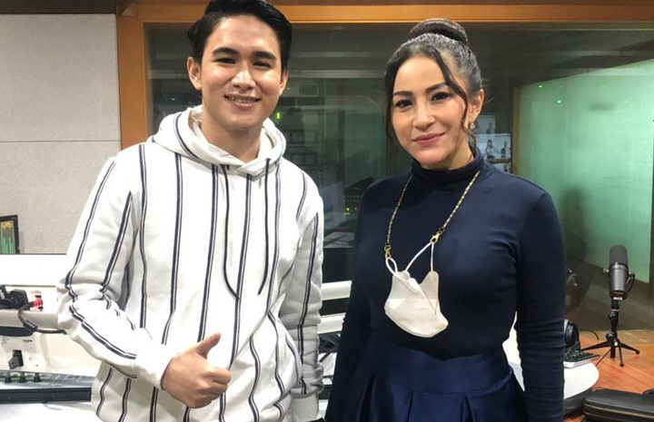 Ilham Kejar Suara Perempuan di Lagu Religi