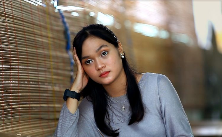 Indah Model M. Ridho yang Mencuri Perhatian Netizen