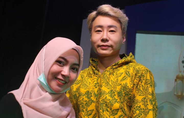 Ujung Oppa Berlebaran Bareng Keluarga Kania di Bandung