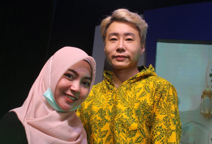 Ujung Oppa Berlebaran Bareng Keluarga Kania di Bandung